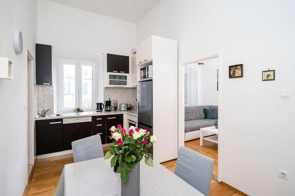 Maris Apartman *